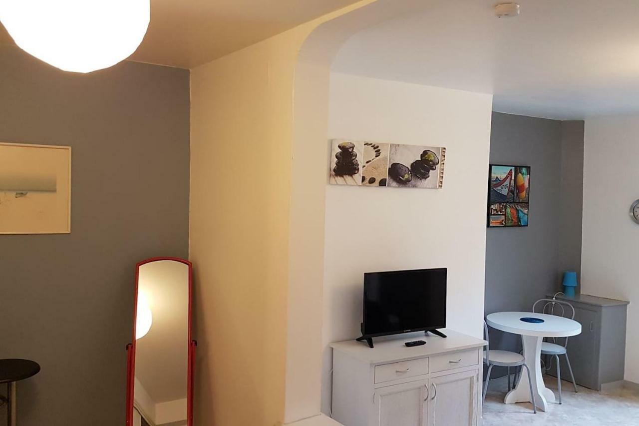 브리브라가야르드 10 Rue Des Recollets 1Er Gauche 아파트 외부 사진